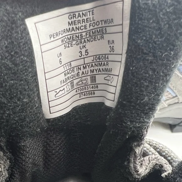 Merrell Hiking Boots - Picture 4 of 4